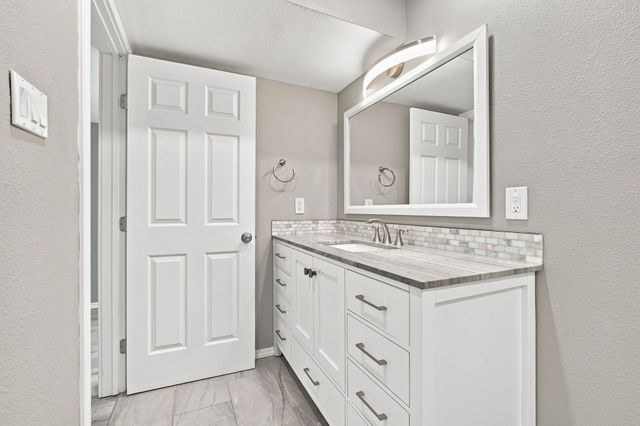 4205 Longstraw Drive, Fort Worth, TX 76137