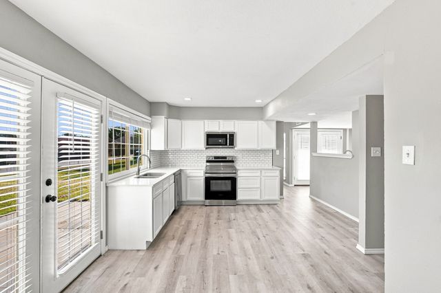 4205 Longstraw Drive, Fort Worth, TX 76137