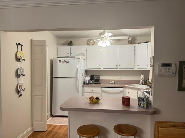 417 Pine Glen Lane C-2, Greenacres, FL 33463