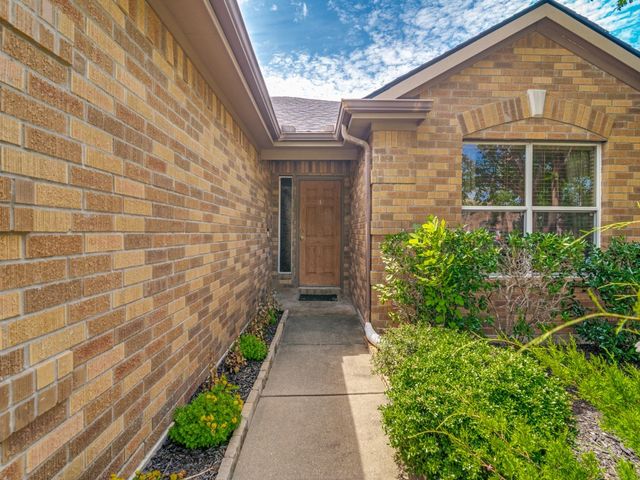 119 Robin Lane, Forney, TX 75126