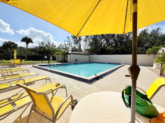4235 N Highway A1a 14, Hutchinson Island, FL 34949