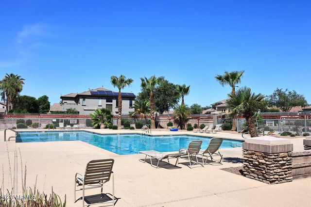 18586 E CATTLE Drive, Queen Creek, AZ 85142
