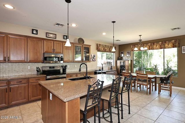 18586 E CATTLE Drive, Queen Creek, AZ 85142