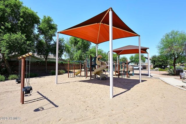 18586 E CATTLE Drive, Queen Creek, AZ 85142