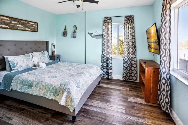 12201 GULF BOULEVARD, Treasure Island, FL 33706