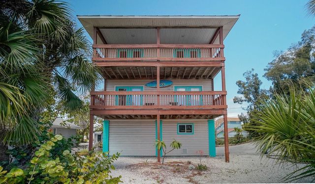 12201 GULF BOULEVARD, Treasure Island, FL 33706