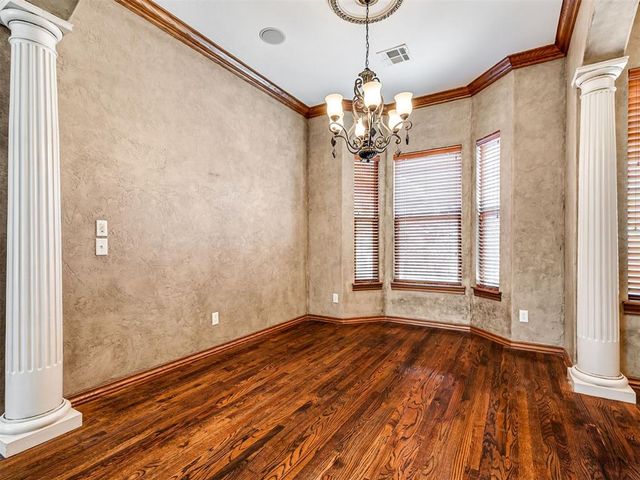 7025 Orchard View, Edmond, OK 73025