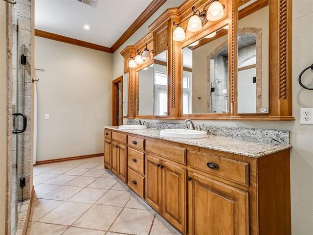 7025 Orchard View, Edmond, OK 73025