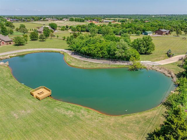 7025 Orchard View, Edmond, OK 73025
