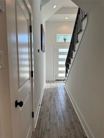 2714 Nagle Street, Houston, TX 77004