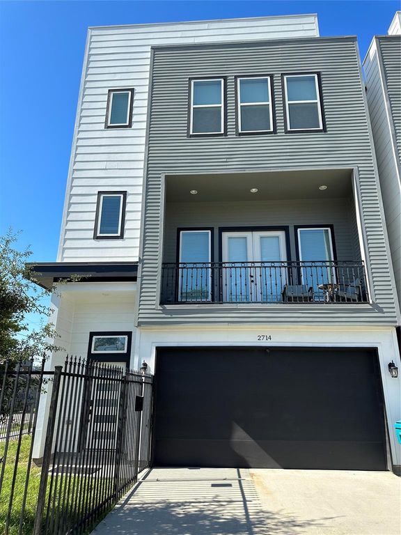 2714 Nagle Street, Houston, TX 77004