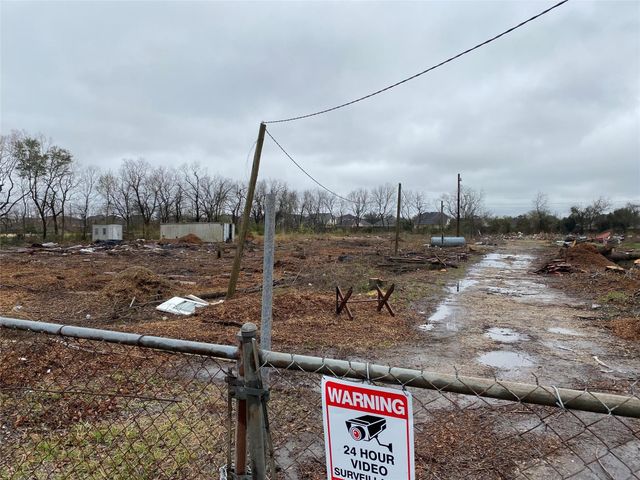 3122 Fuqua Street, Houston, TX 77047