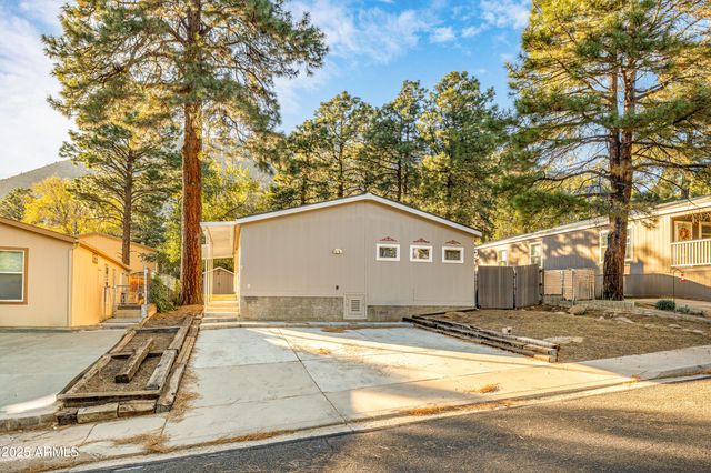 4363 E Wintergreen Road, Flagstaff, AZ 86004