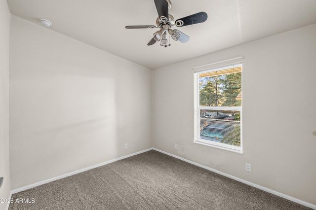 4363 E Wintergreen Road, Flagstaff, AZ 86004