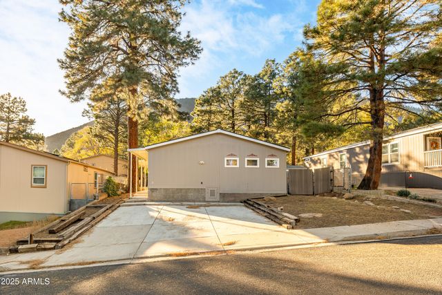 4363 E Wintergreen Road, Flagstaff, AZ 86004