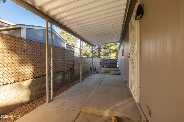 4363 E Wintergreen Road, Flagstaff, AZ 86004