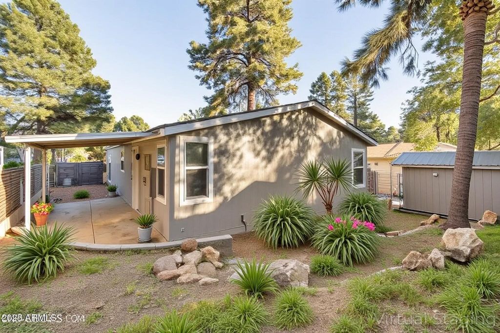 4363 E Wintergreen Road, Flagstaff, AZ 86004