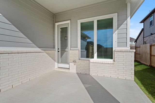 11803 Benes Drive, Mont Belvieu, TX 77523