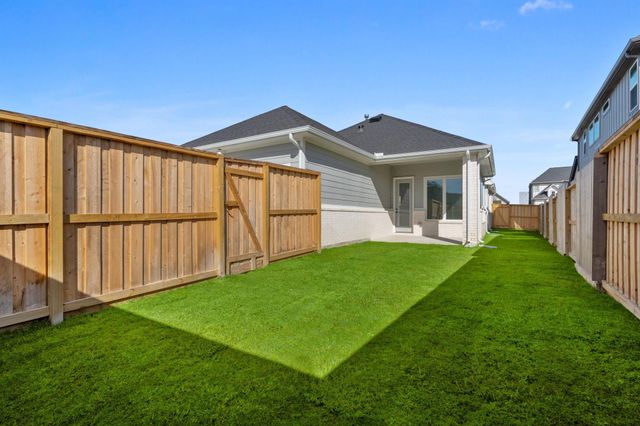 11803 Benes Drive, Mont Belvieu, TX 77523