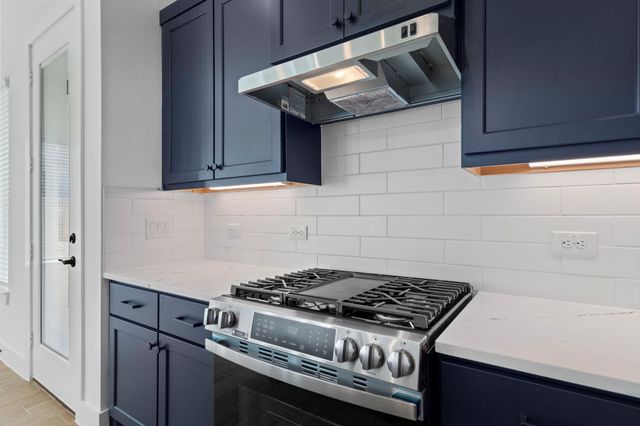 11803 Benes Drive, Mont Belvieu, TX 77523