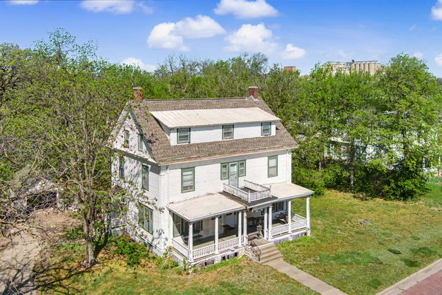 130 S Front St, Salina, KS 67401