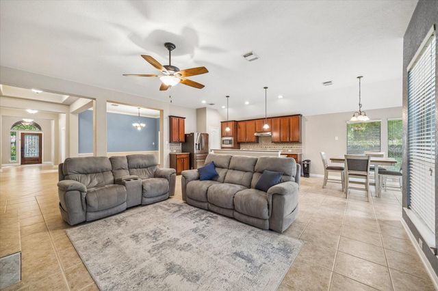 26874 Merlot River Drive, Kingwood, TX 77339