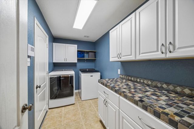 26874 Merlot River Drive, Kingwood, TX 77339