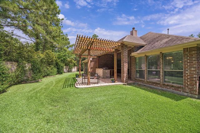 26874 Merlot River Drive, Kingwood, TX 77339
