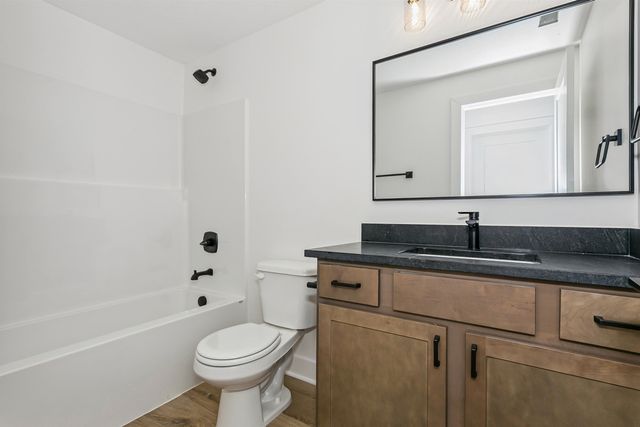 1117 W Trek Cir, Goddard, KS 67052