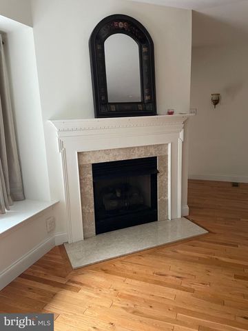5 CRUMP LN, Merchantville, NJ 08109