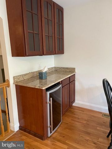 5 CRUMP LN, Merchantville, NJ 08109