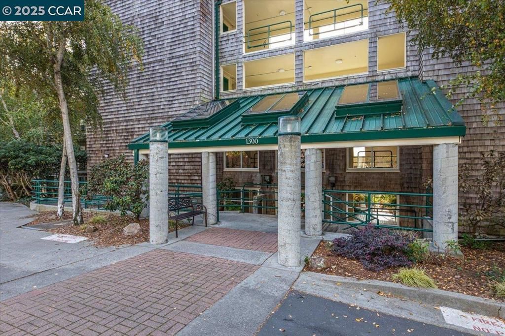 1300 Quarry Ct 109, Richmond, CA 94801