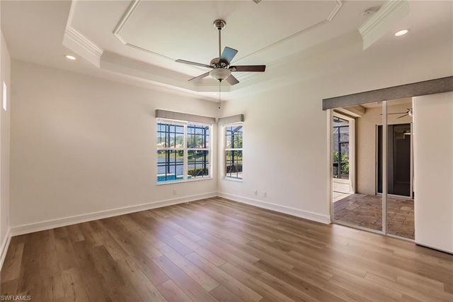 15950 Delasol LN, Naples, FL 34110
