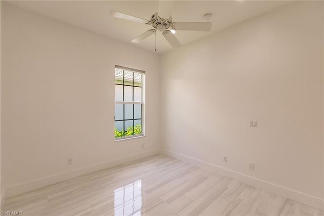 15950 Delasol LN, Naples, FL 34110