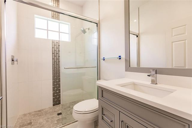15950 Delasol LN, Naples, FL 34110
