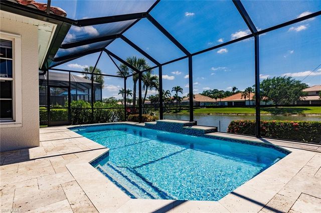 15950 Delasol LN, Naples, FL 34110