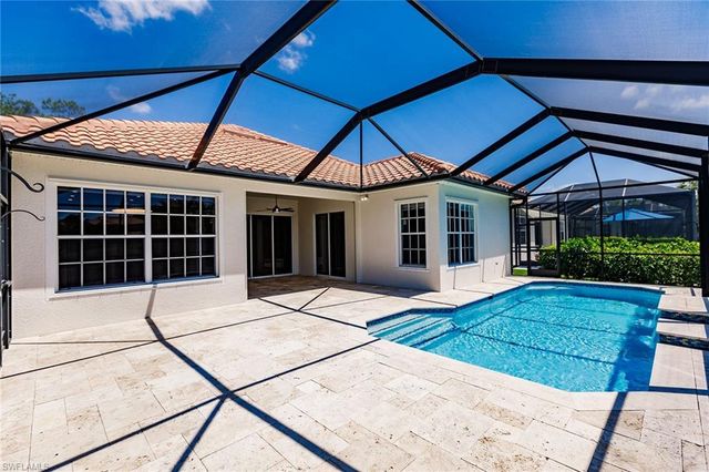 15950 Delasol LN, Naples, FL 34110