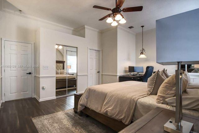 15856 NW 12th Ct, Pembroke Pines, FL 33028