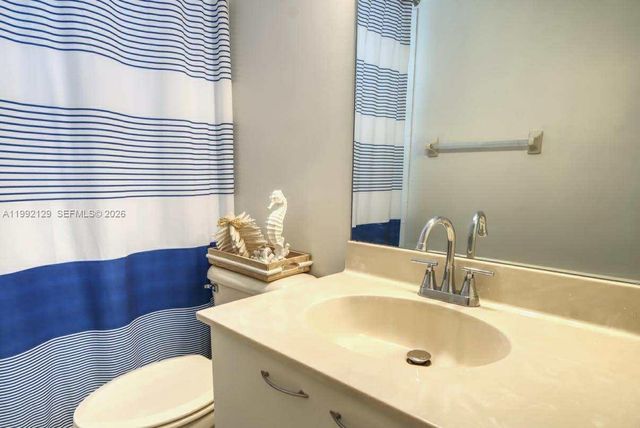 15856 NW 12th Ct, Pembroke Pines, FL 33028