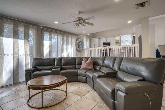 15856 NW 12th Ct, Pembroke Pines, FL 33028