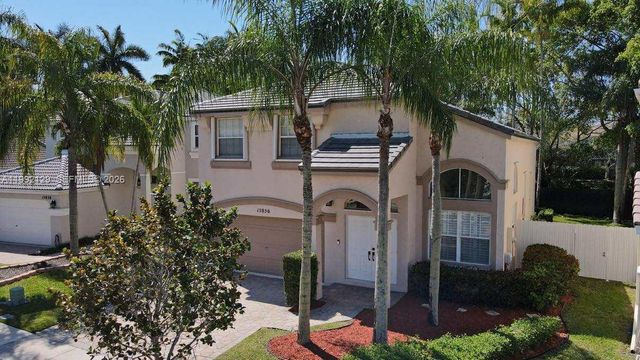 15856 NW 12th Ct, Pembroke Pines, FL 33028