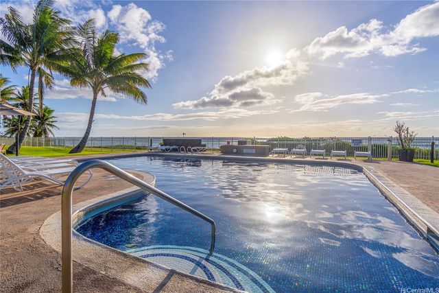 87-561 Farrington Highway 109, Waianae, HI 96792