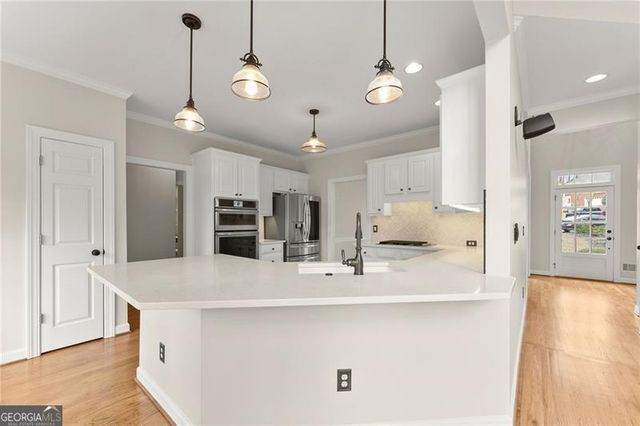4140 River Bluff Run Way, Suwanee, GA 30024