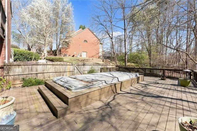 4140 River Bluff Run Way, Suwanee, GA 30024