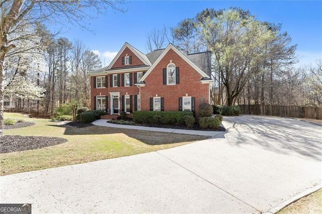 4140 River Bluff Run Way, Suwanee, GA 30024