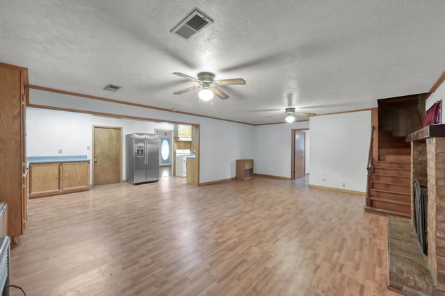 30 Wellford Street, Houston, TX 77022