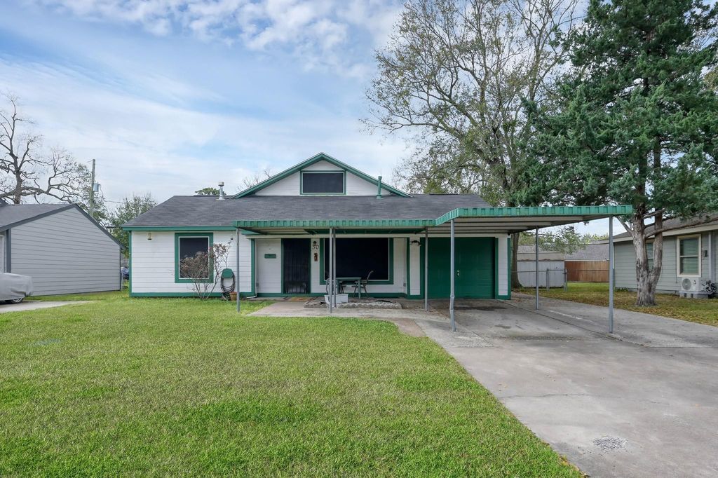 30 Wellford Street, Houston, TX 77022