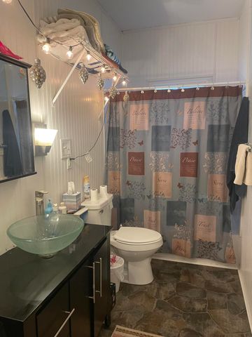 647 N 7th Street, Niles City, MI 49120