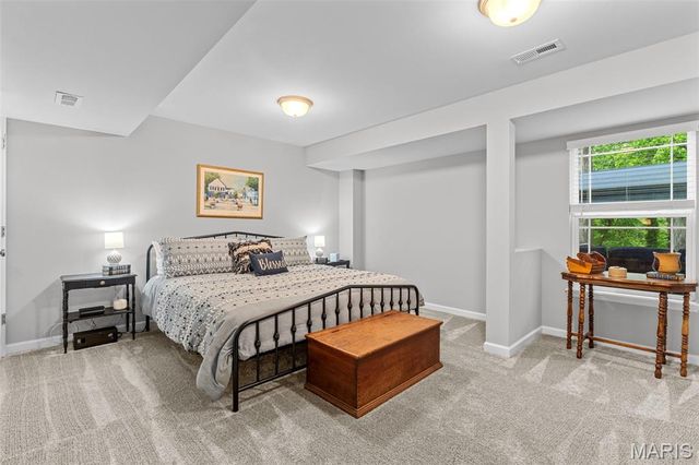 1010 Timber Bluff Drive, Wentzville, MO 63385