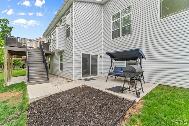 1010 Timber Bluff Drive, Wentzville, MO 63385